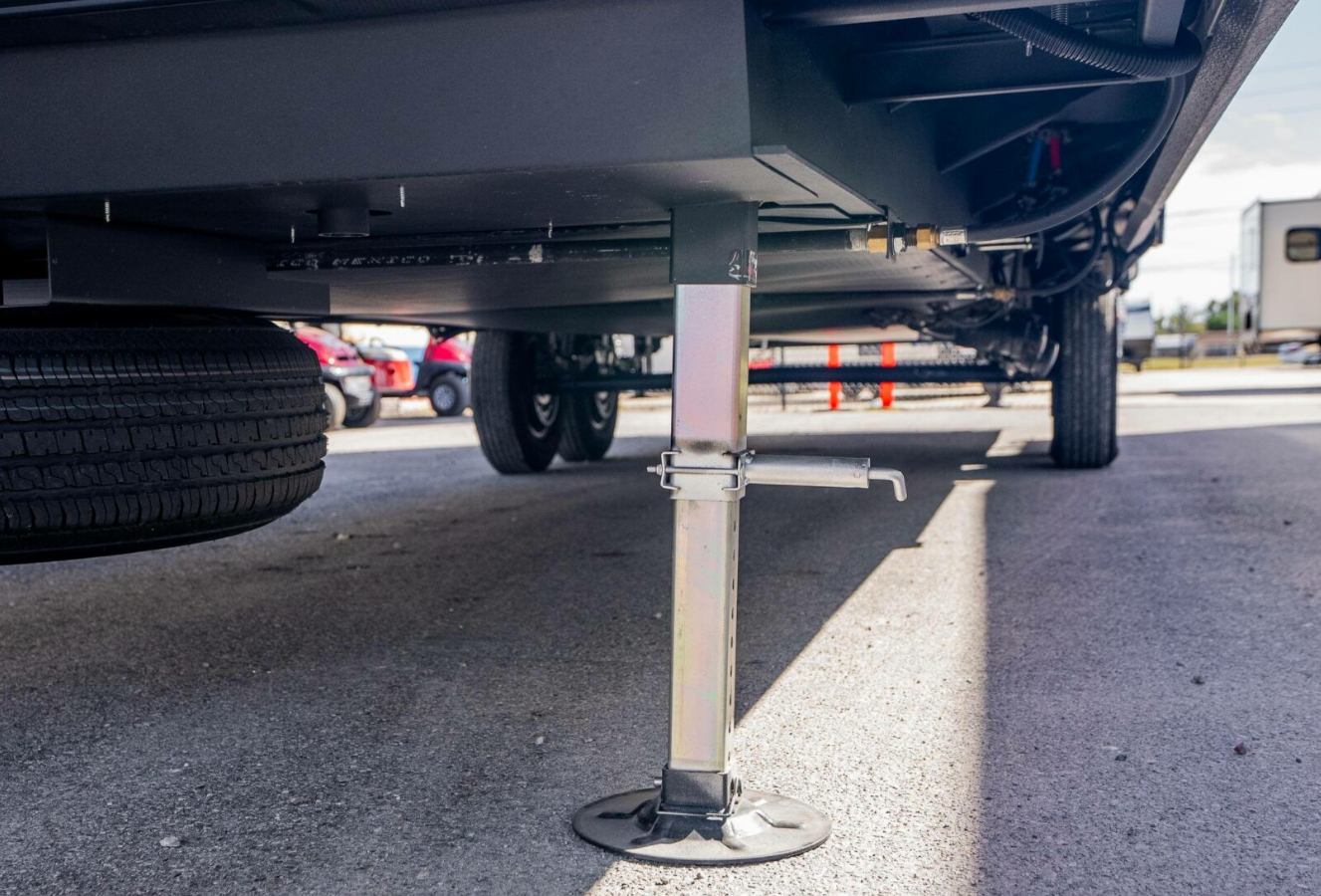 RV landing gear motor repair on a fifth wheel in Stuart, Florida